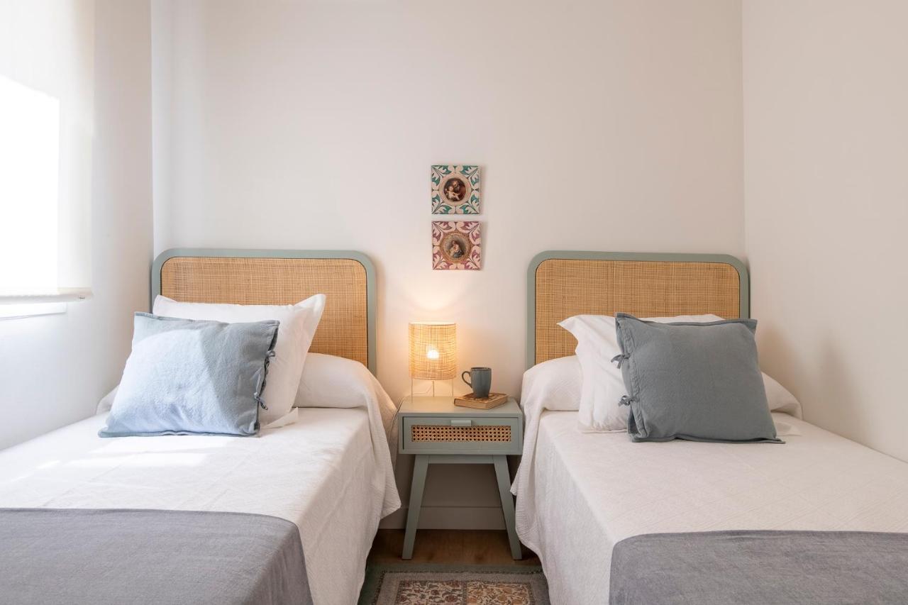 Lucia De Triana Apartment Seville Exterior photo