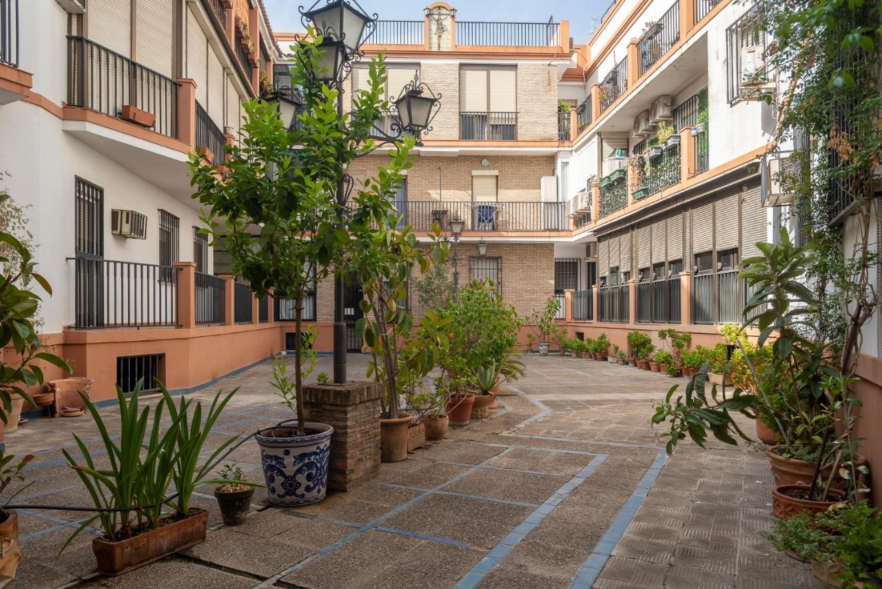 Lucia De Triana Apartment Seville Exterior photo